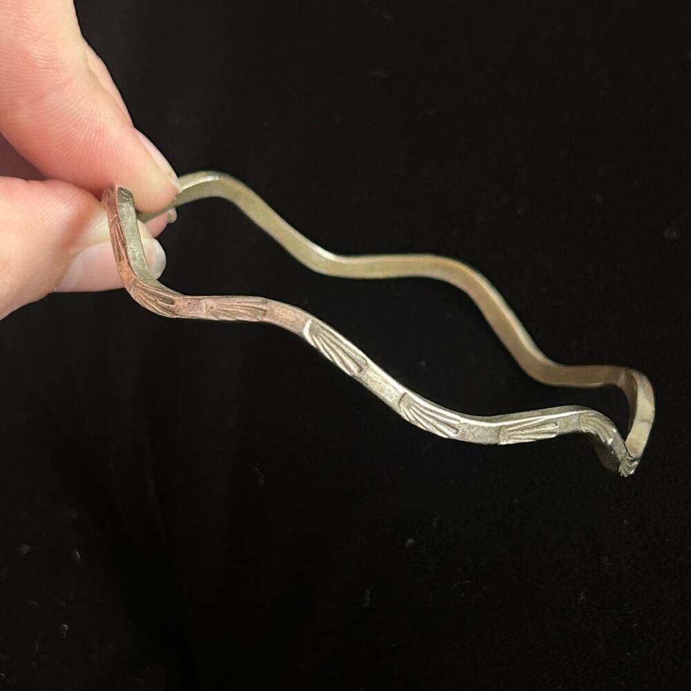 Vintage Marked 925 Sterling Wave Design Bangle Wavy Bracelet‎ 9in-26g